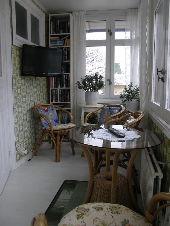Monicas Rumsuthyrning Borgholm Bagian luar foto